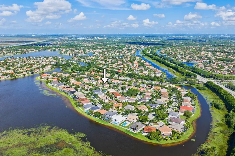 978 Greenwood Road Weston, FL 33327