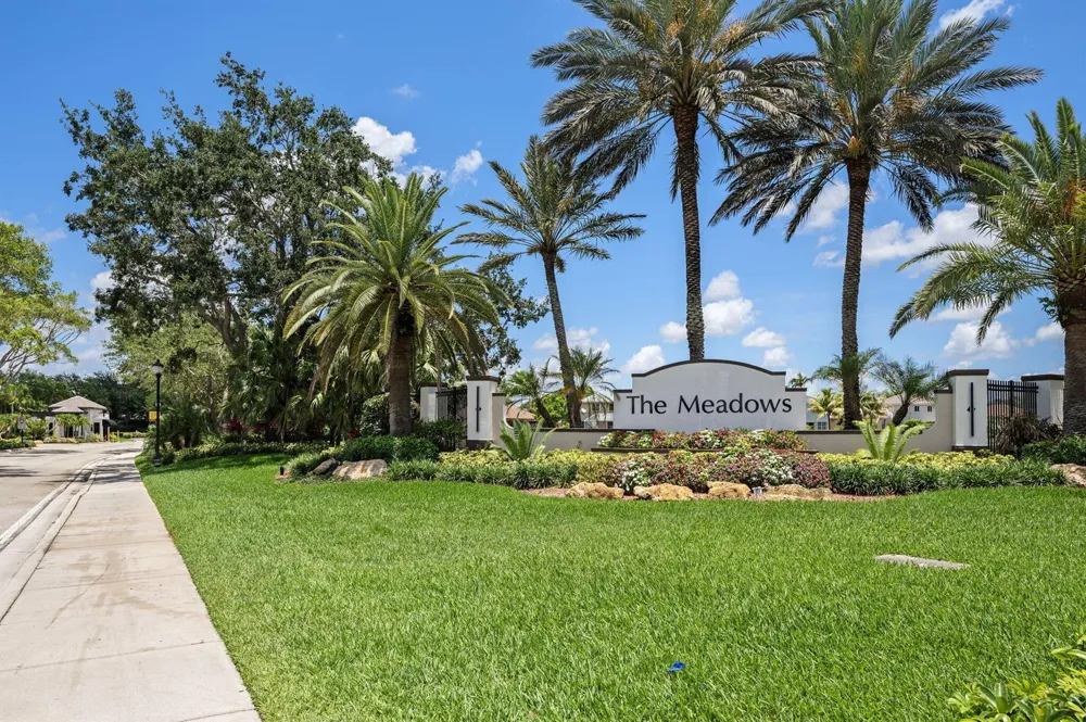 978 Greenwood Road Weston, FL 33327