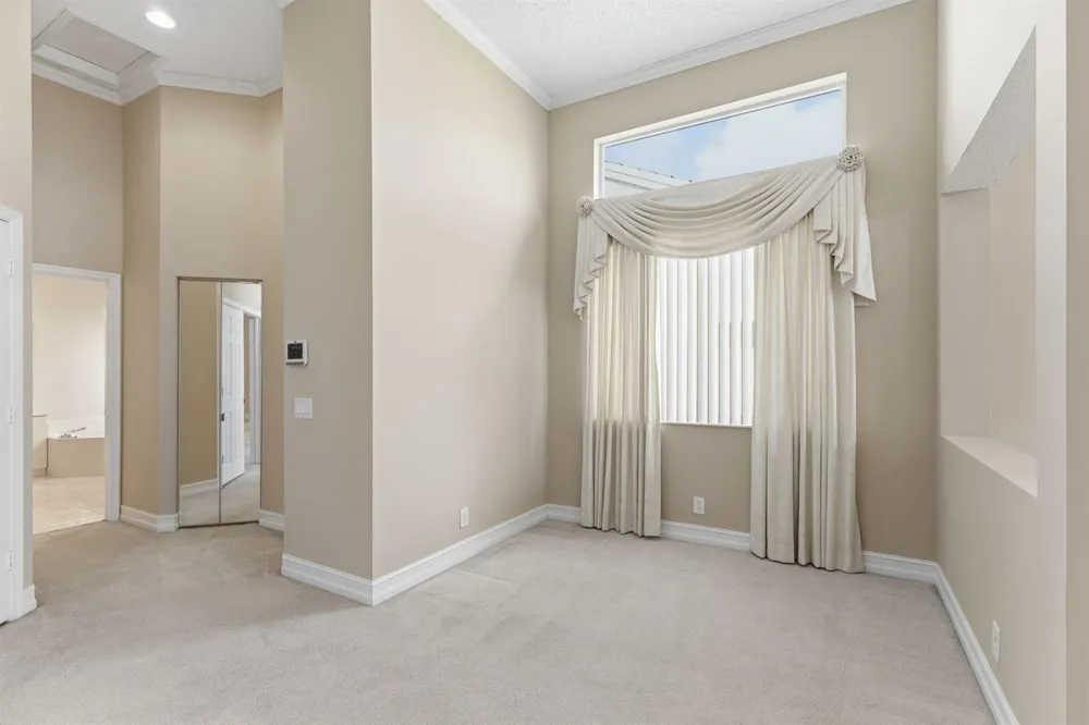 832 Heritage Drive Weston, FL 33326