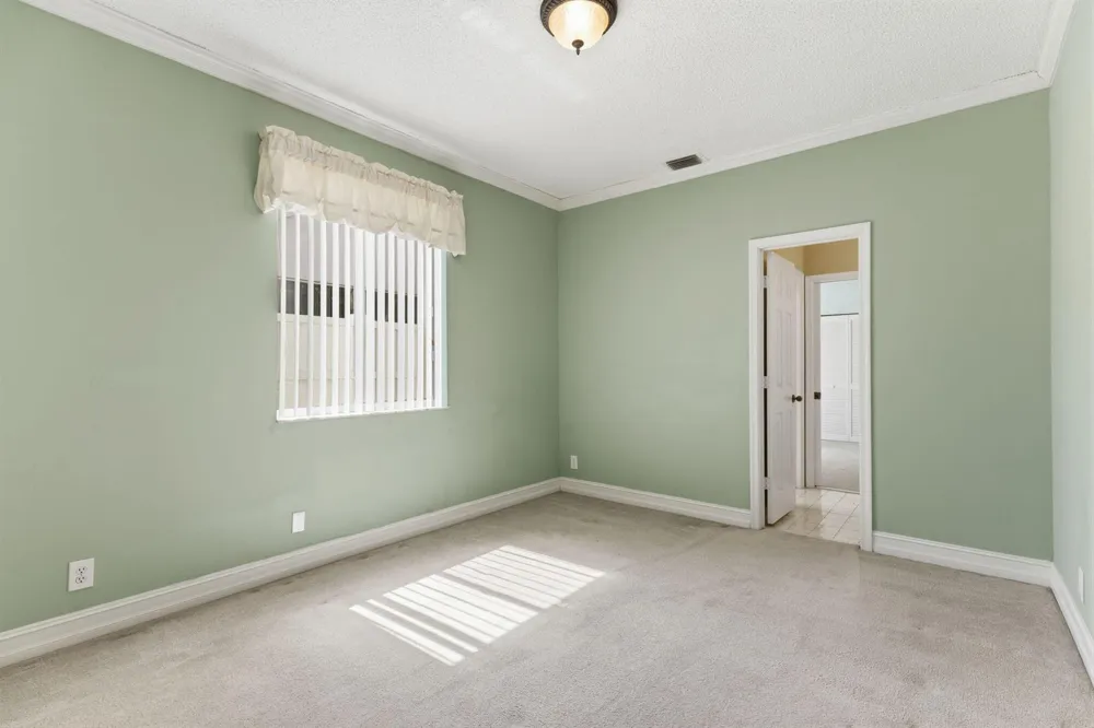 832 Heritage Drive Weston, FL 33326