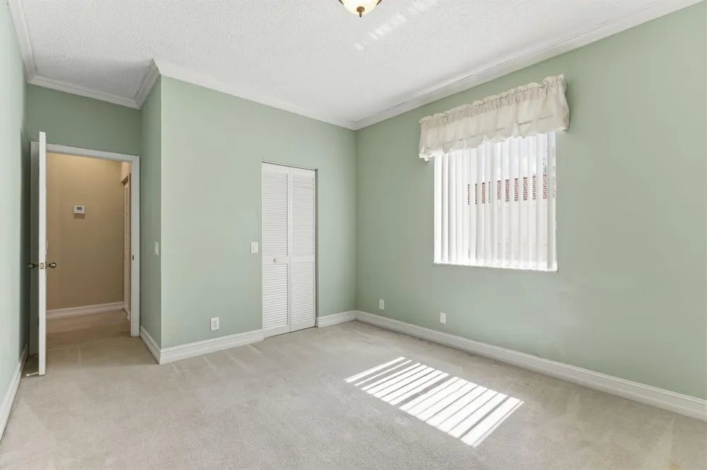 832 Heritage Drive Weston, FL 33326