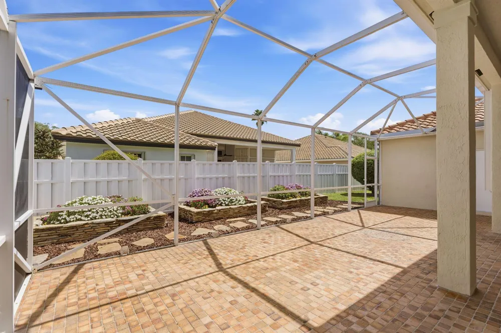 832 Heritage Drive Weston, FL 33326