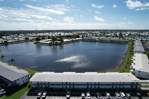 1116 Lake Terrace #214