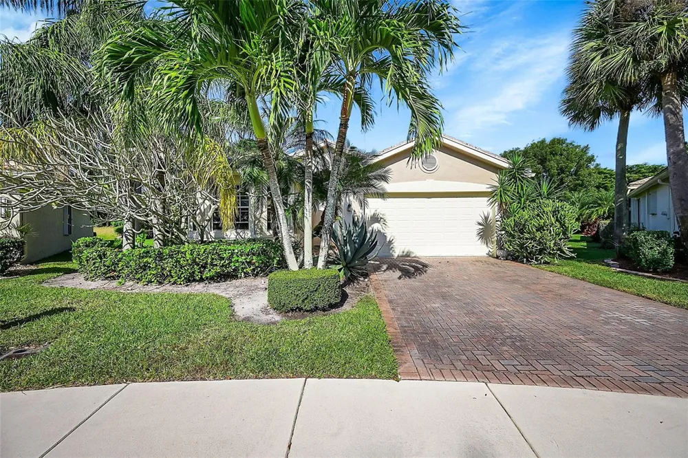 7756 Kingsley Palm Terrace Lake Worth, FL 33467