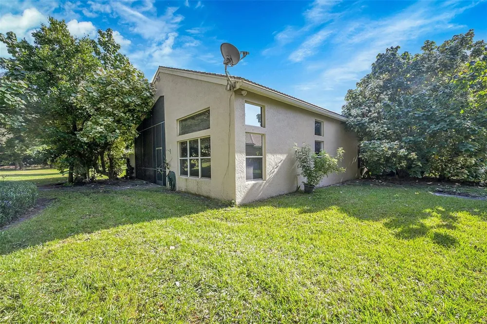 7756 Kingsley Palm Terrace Lake Worth, FL 33467