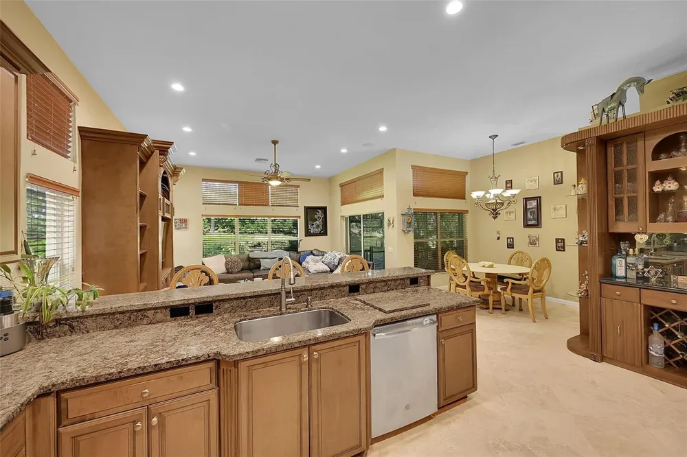 7756 Kingsley Palm Terrace Lake Worth, FL 33467