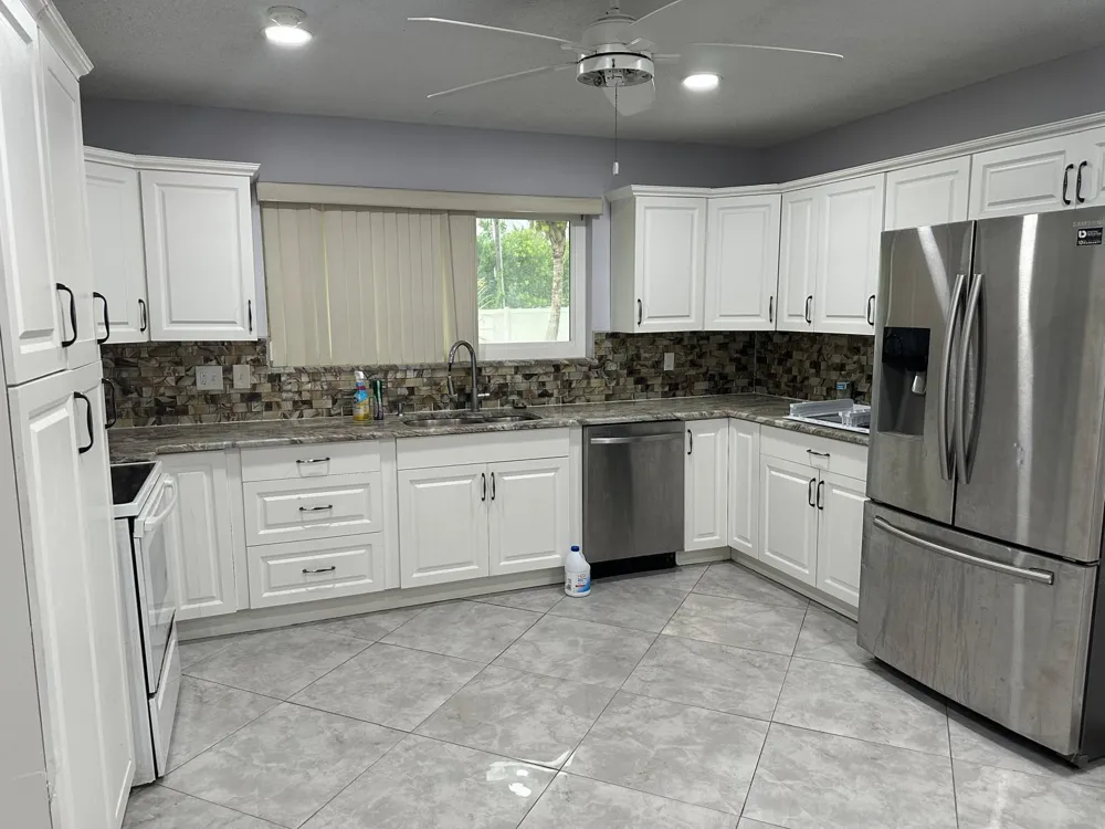 1616 Crandon Avenue Mangonia Park, FL 33407