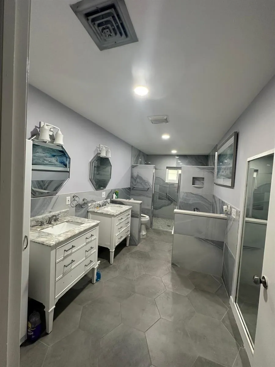 1616 Crandon Avenue Mangonia Park, FL 33407