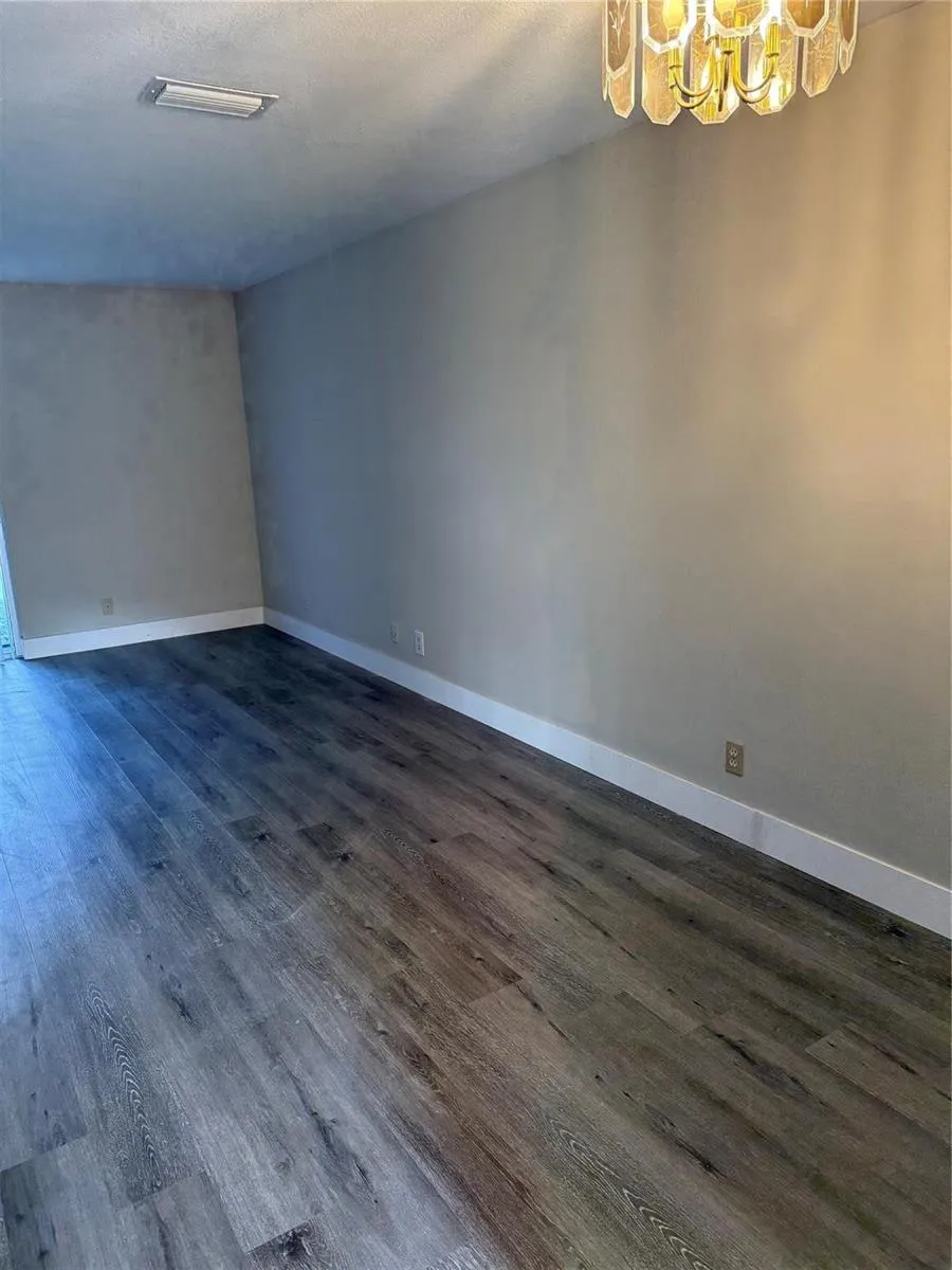 1349 Sussex Drive #1349 North Lauderdale, FL 33068