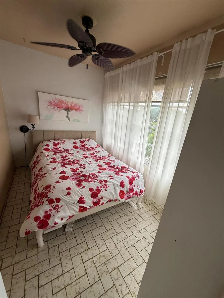 3431 NW 50th Avenue #304 Lauderdale Lakes, FL 33319