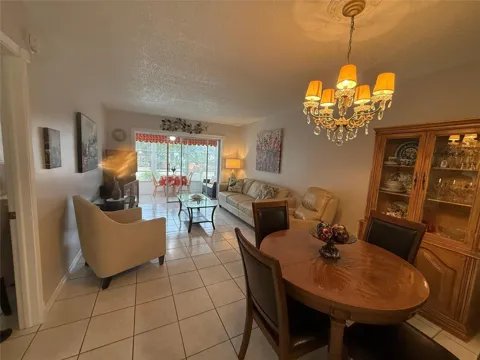 2901 NW 46th Avenue #106