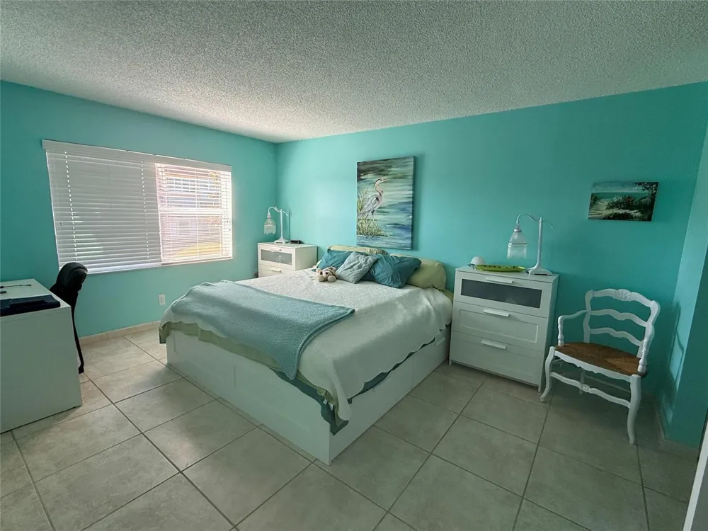 2761 PINE ISLAND ROAD #204 Sunrise, FL 33322