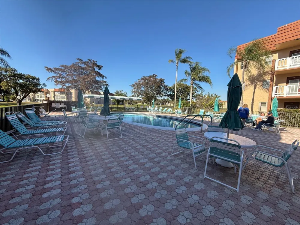 2761 PINE ISLAND ROAD #204 Sunrise, FL 33322