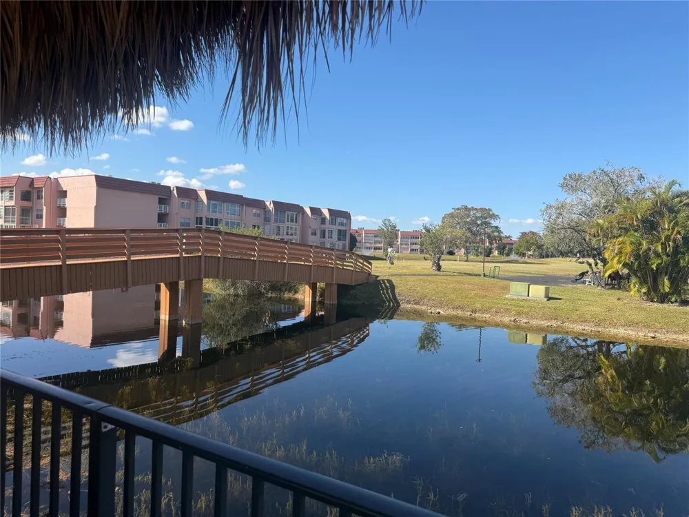 2761 PINE ISLAND ROAD #204 Sunrise, FL 33322
