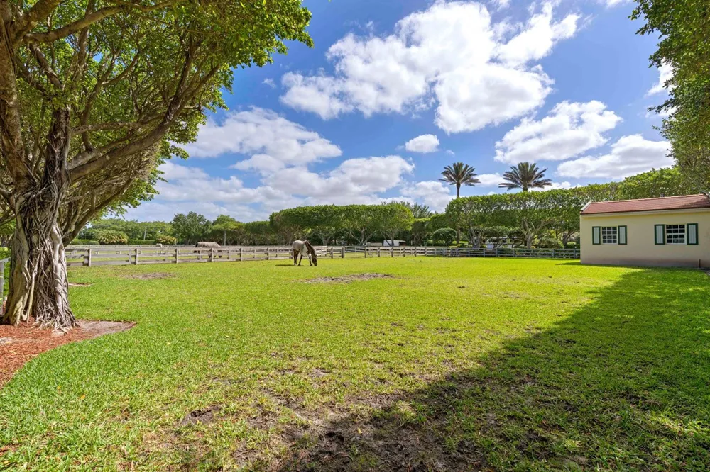 3151 Hickstead Place Wellington, FL 33414
