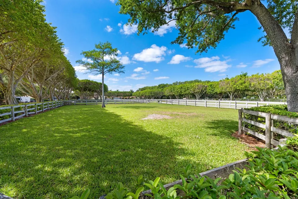 3151 Hickstead Place Wellington, FL 33414