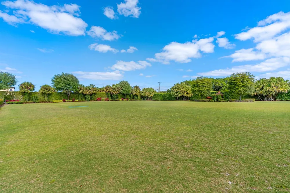 3151 Hickstead Place Wellington, FL 33414