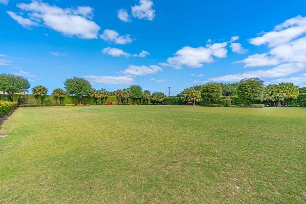 3151 Hickstead Place Wellington, FL 33414