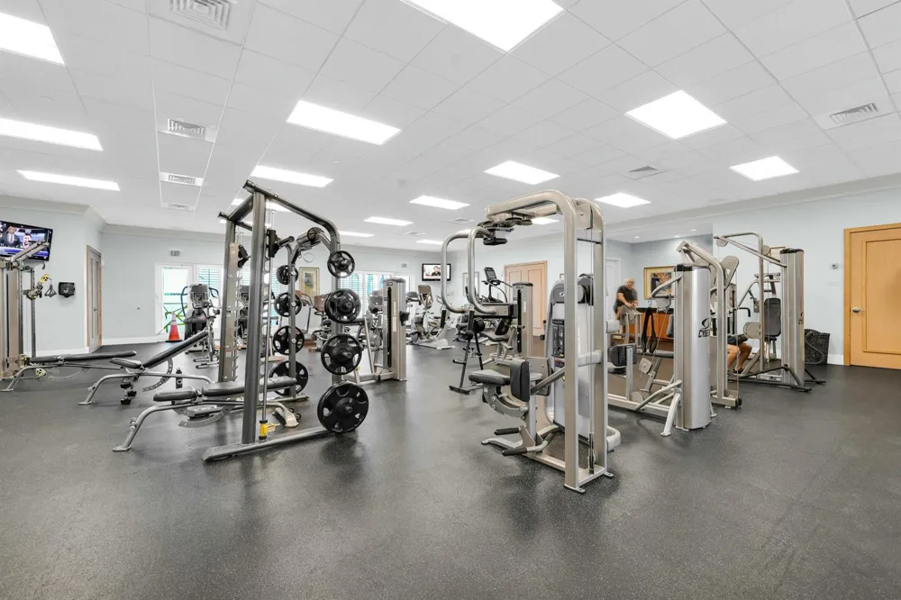 2640 Lake Shore Drive #1710 Riviera Beach, FL 33404