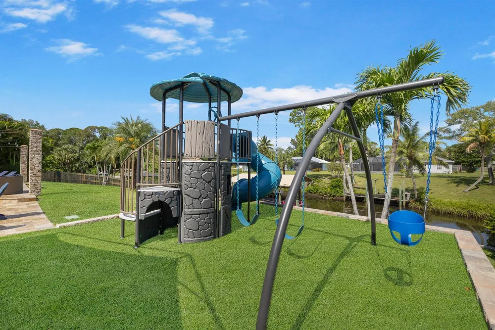 121 NE Naranja Avenue Port St. Lucie, FL 34983