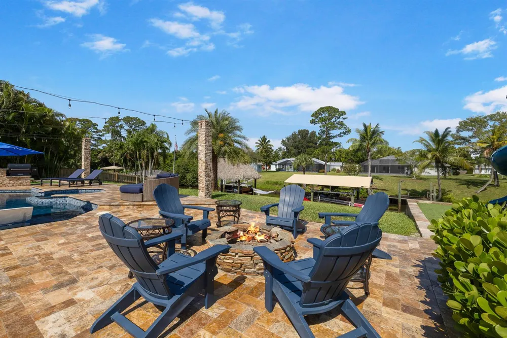 121 NE Naranja Avenue Port St. Lucie, FL 34983