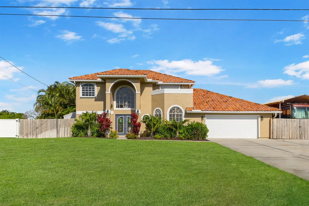 121 NE Naranja Avenue Port St. Lucie, FL 34983