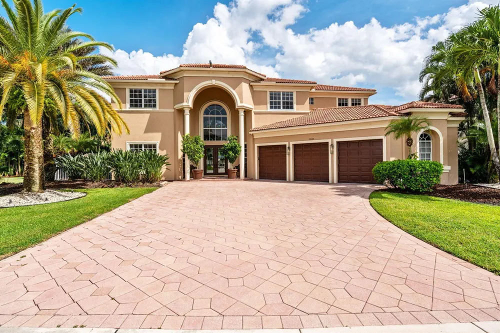 12442 Equine Lane Wellington, FL 33414