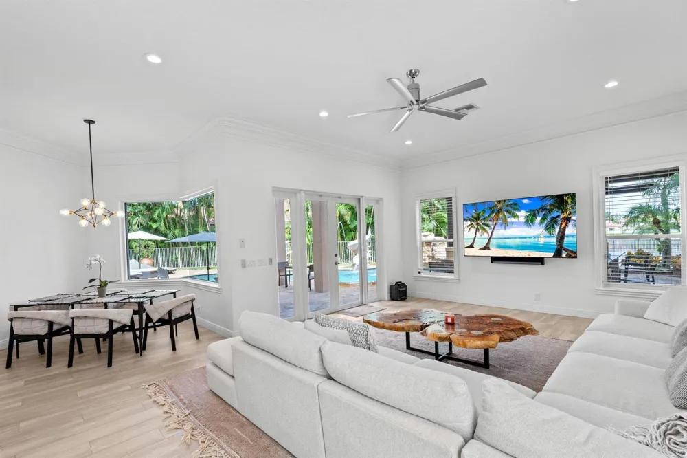 12442 Equine Lane Wellington, FL 33414