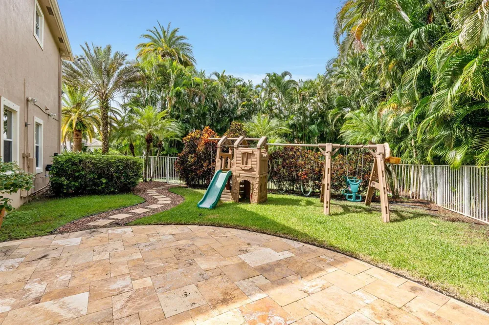 12442 Equine Lane Wellington, FL 33414