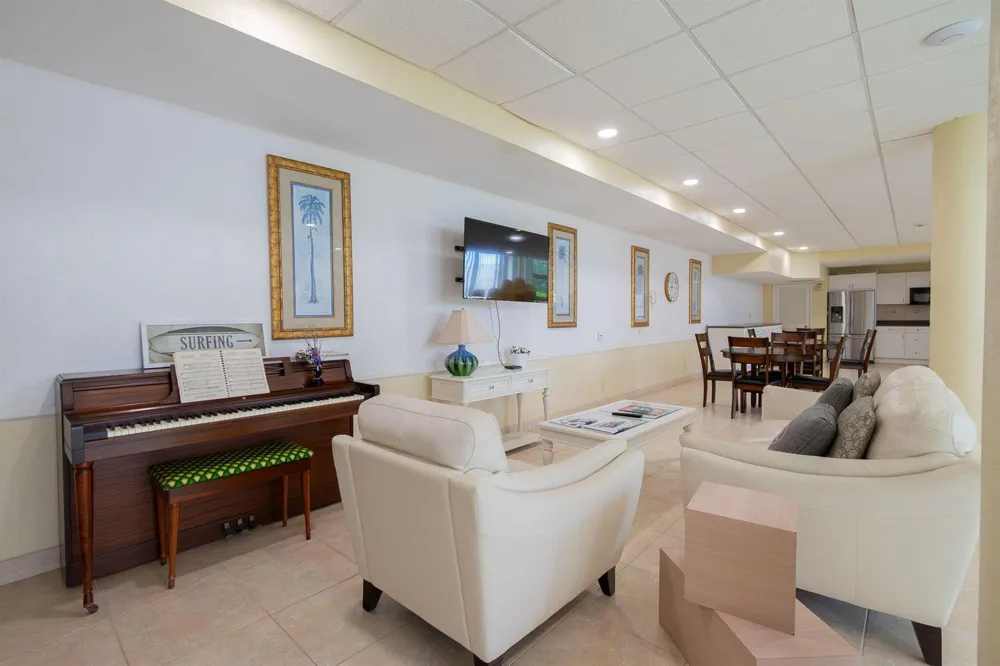 3570 S Ocean Boulevard #610 South Palm Beach, FL 33480