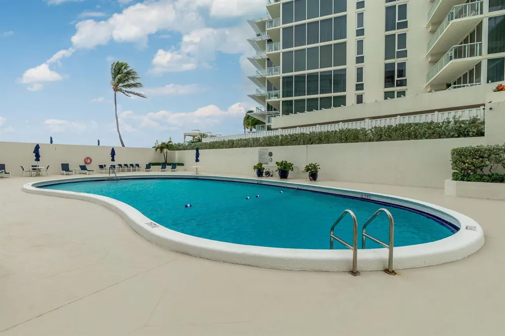 3570 S Ocean Boulevard #610 South Palm Beach, FL 33480