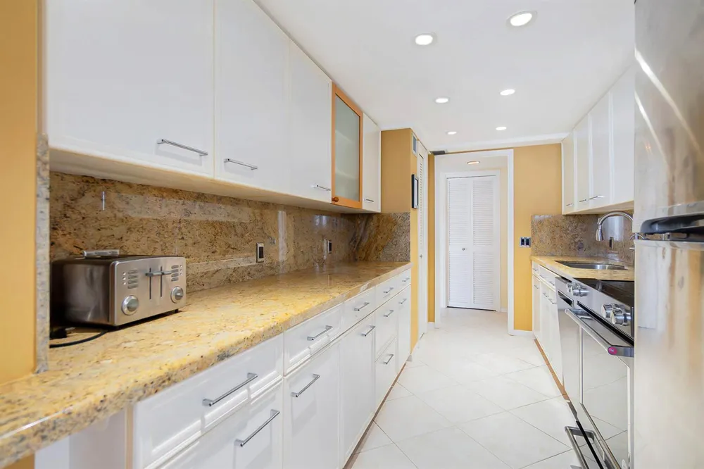 3570 S Ocean Boulevard #610 South Palm Beach, FL 33480