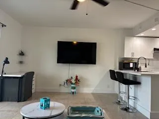 2900 NE 30th Street #B-2 Fort Lauderdale, FL 33306