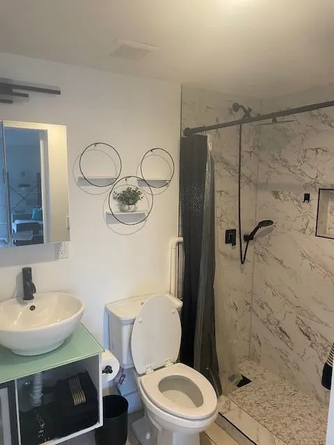 2900 NE 30th Street #B-2 Fort Lauderdale, FL 33306