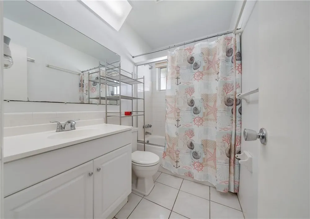 4401 NW 47th Street Tamarac, FL 33319