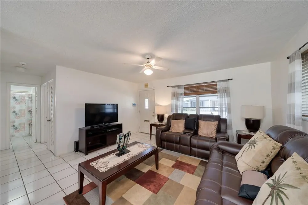 4401 NW 47th Street Tamarac, FL 33319