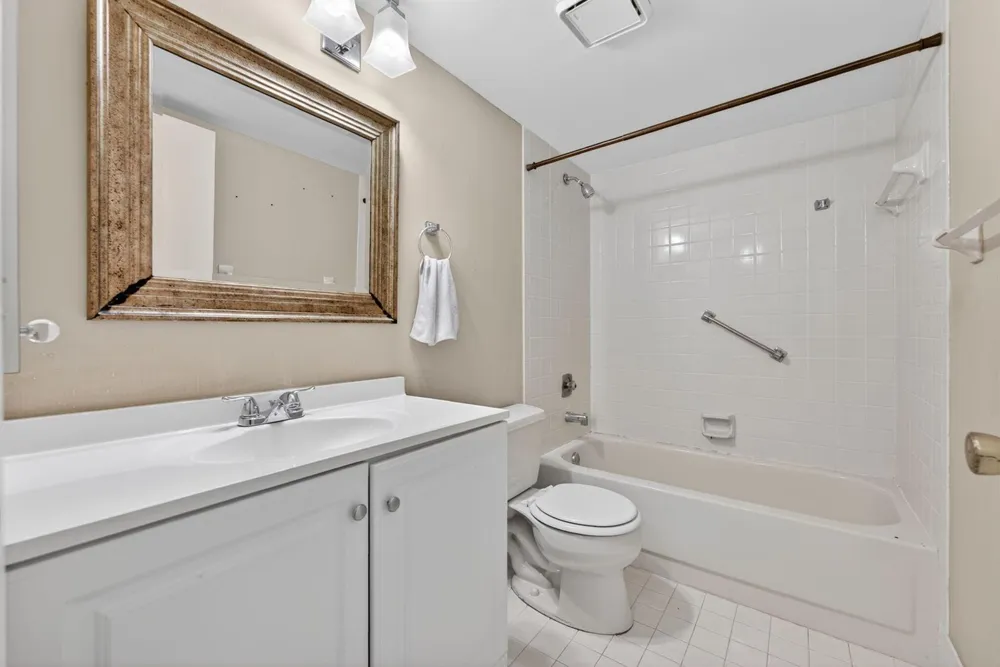 2240 SW 92nd Terrace #2402 Davie, FL 33324