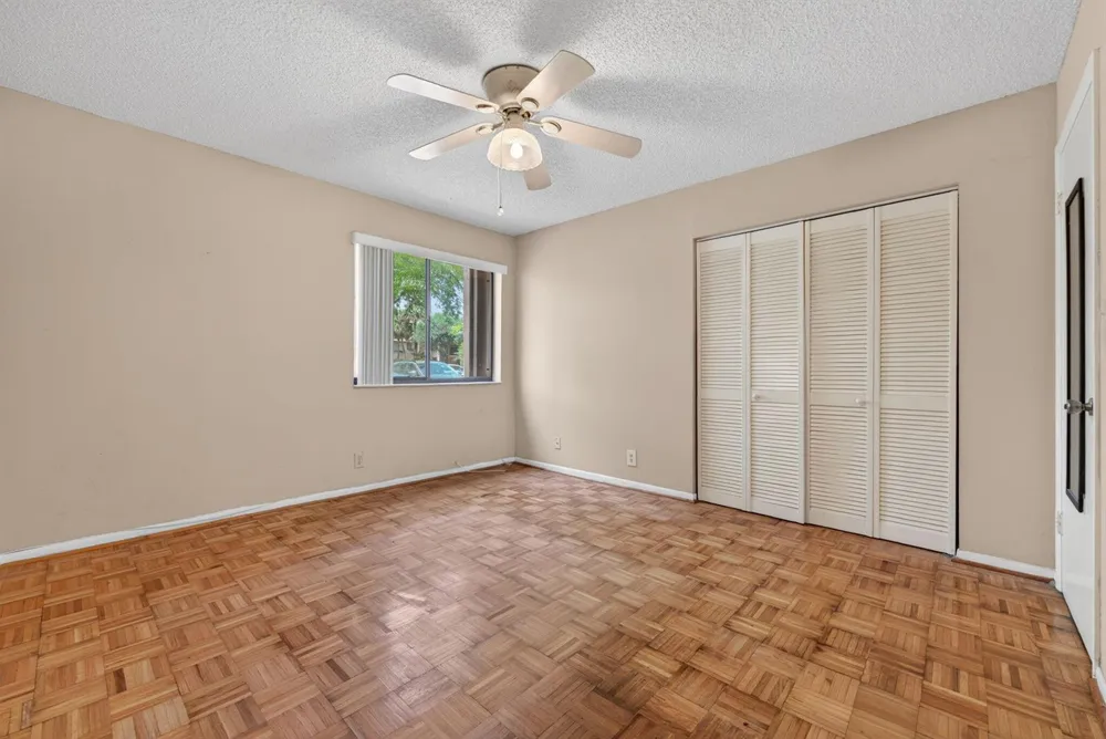 2240 SW 92nd Terrace #2402 Davie, FL 33324