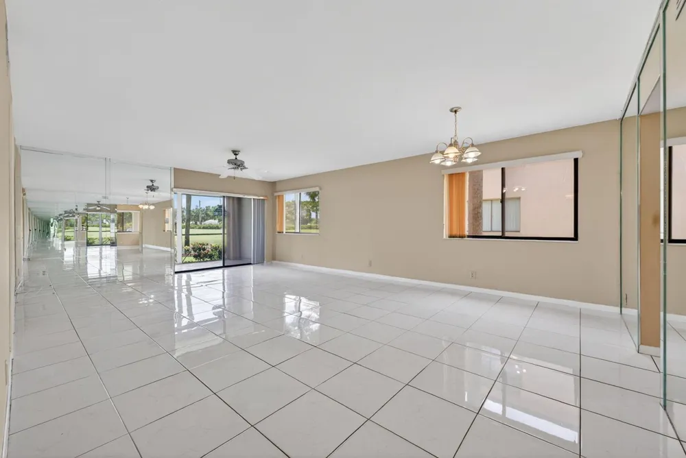 2240 SW 92nd Terrace #2402 Davie, FL 33324
