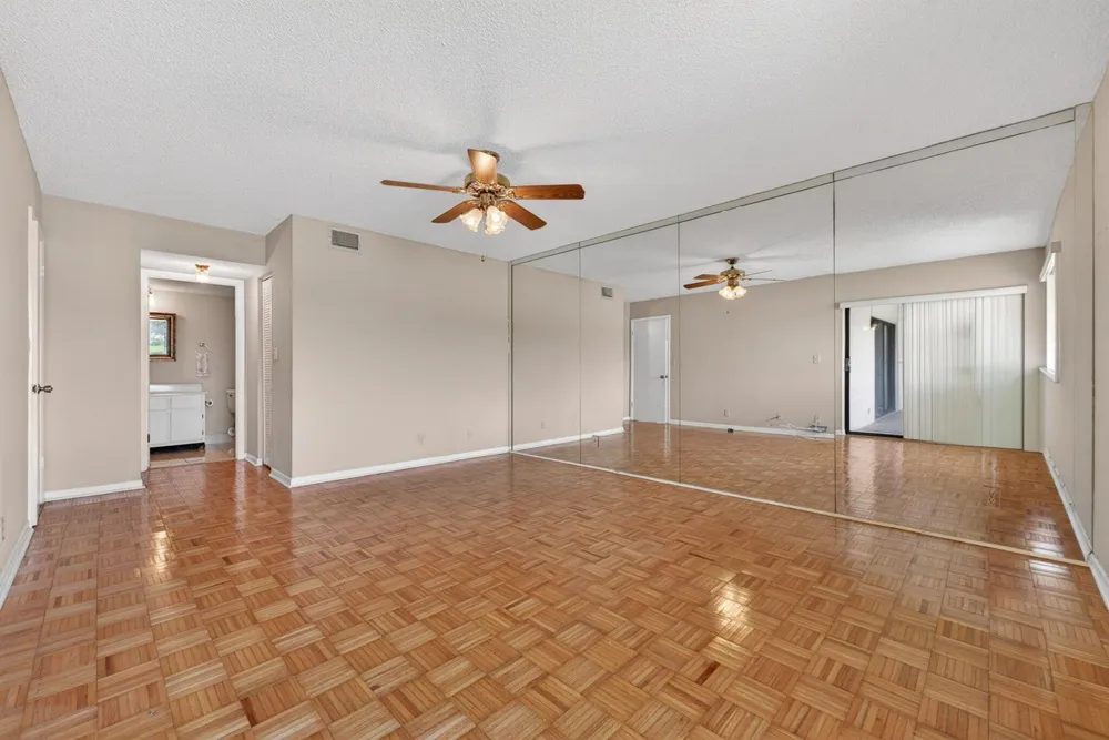 2240 SW 92nd Terrace #2402 Davie, FL 33324