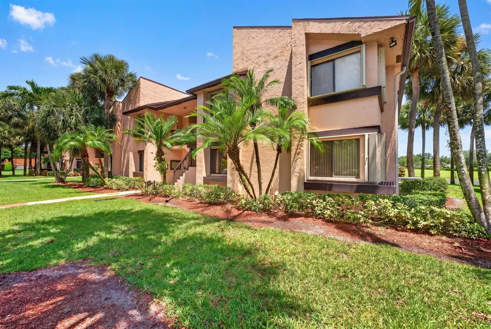 2240 SW 92nd Terrace #2402 Davie, FL 33324