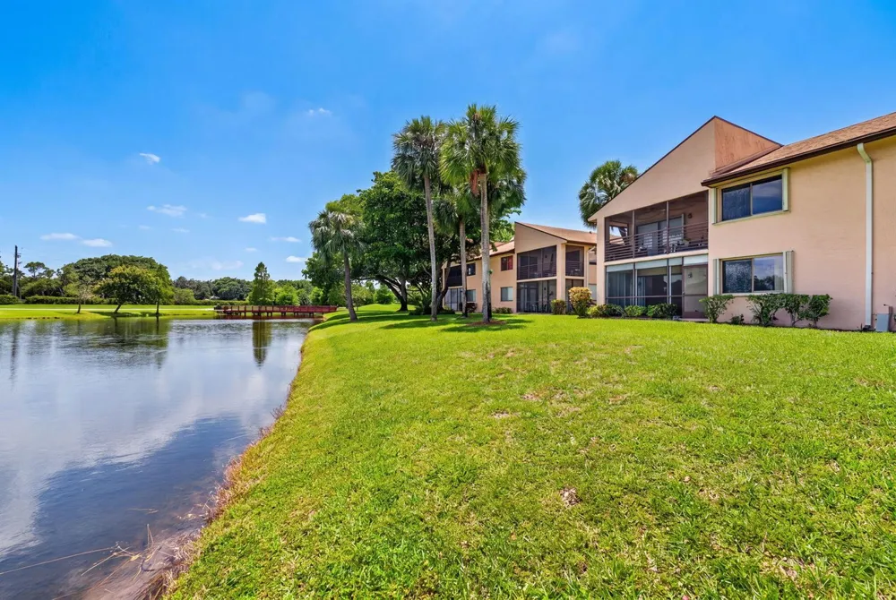 2240 SW 92nd Terrace #2402 Davie, FL 33324