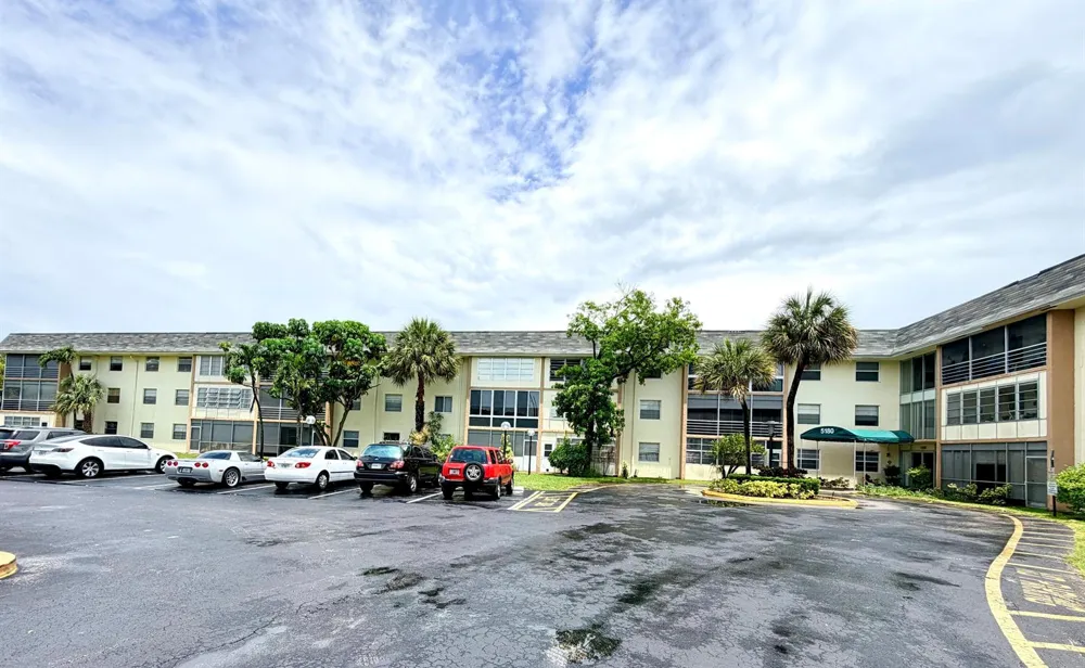 5180 E Sabal Palm Boulevard #228 Tamarac, FL 33319