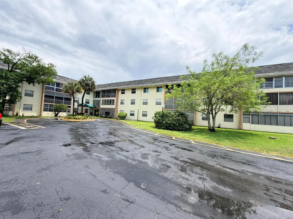 5180 E Sabal Palm Boulevard #228 Tamarac, FL 33319