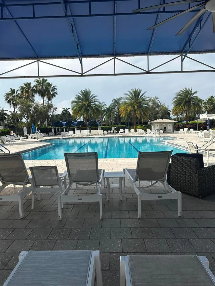 9857 Summerbrook Terrace #B Boynton Beach, FL 33437