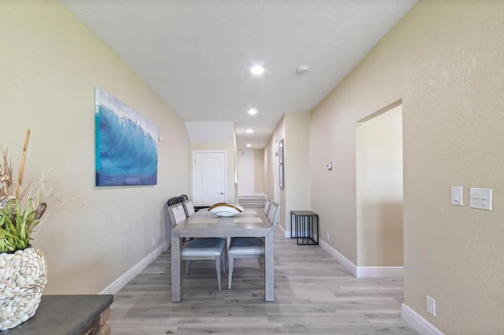 316 Lake Drive Lantana, FL 33462