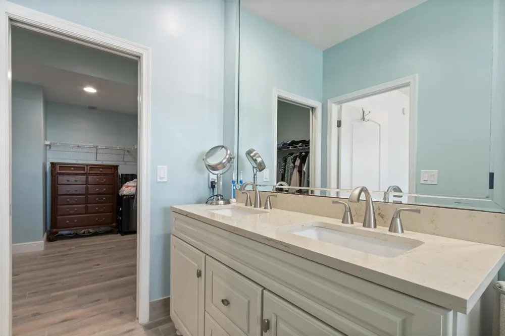 316 Lake Drive Lantana, FL 33462