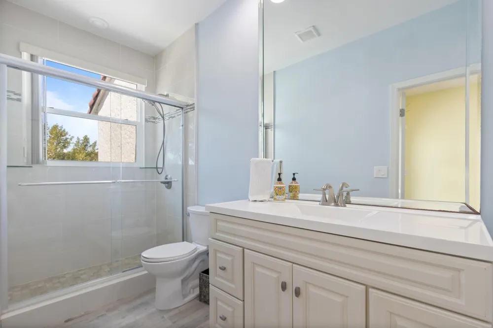 316 Lake Drive Lantana, FL 33462
