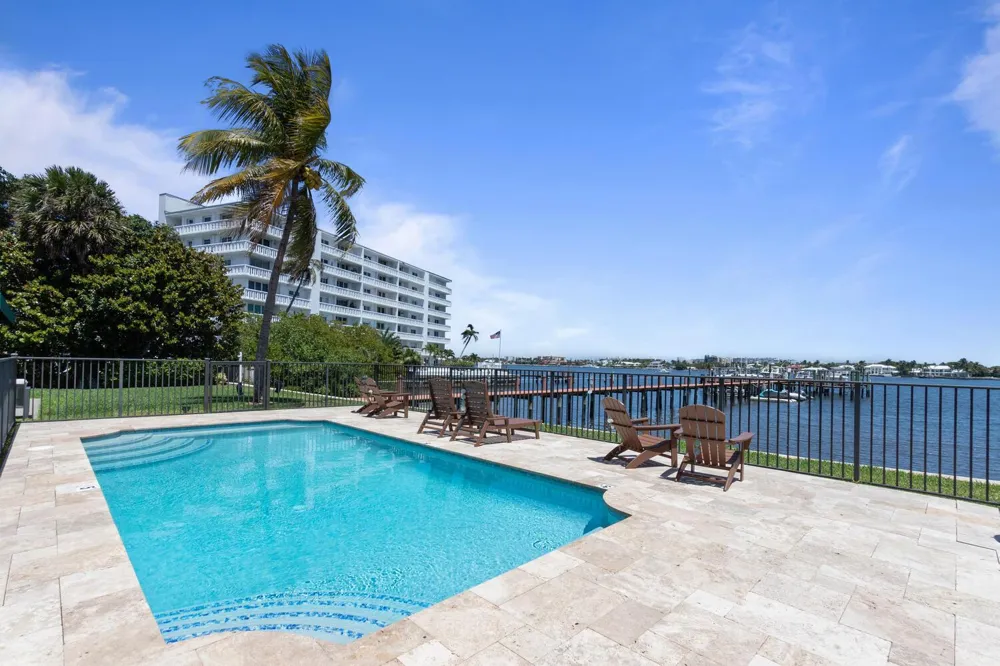 316 Lake Drive Lantana, FL 33462