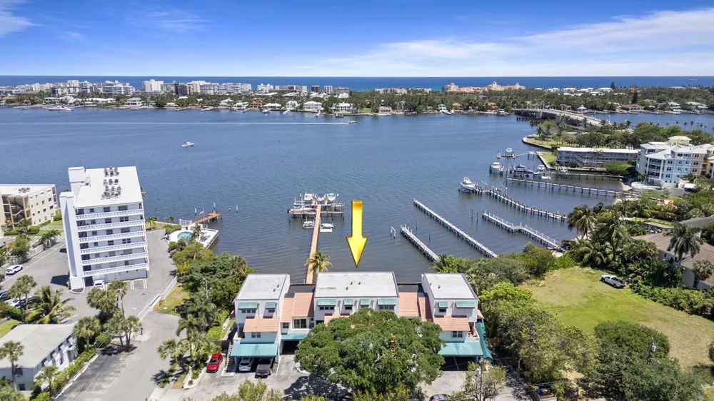 316 Lake Drive Lantana, FL 33462